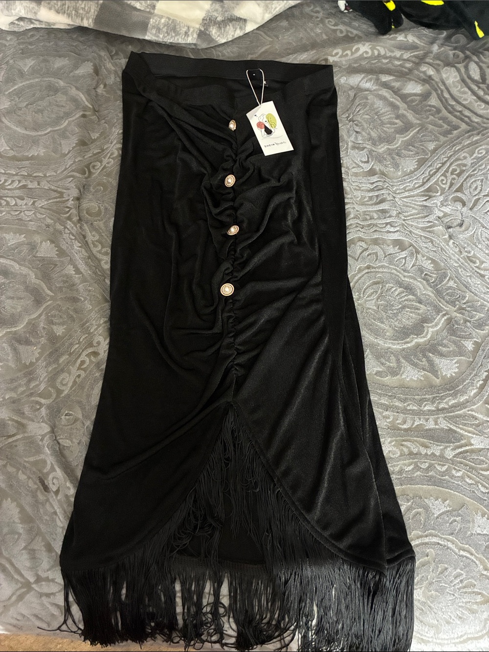 SHEIN Black Ruched Button Midi Skirt with Fringe Hem